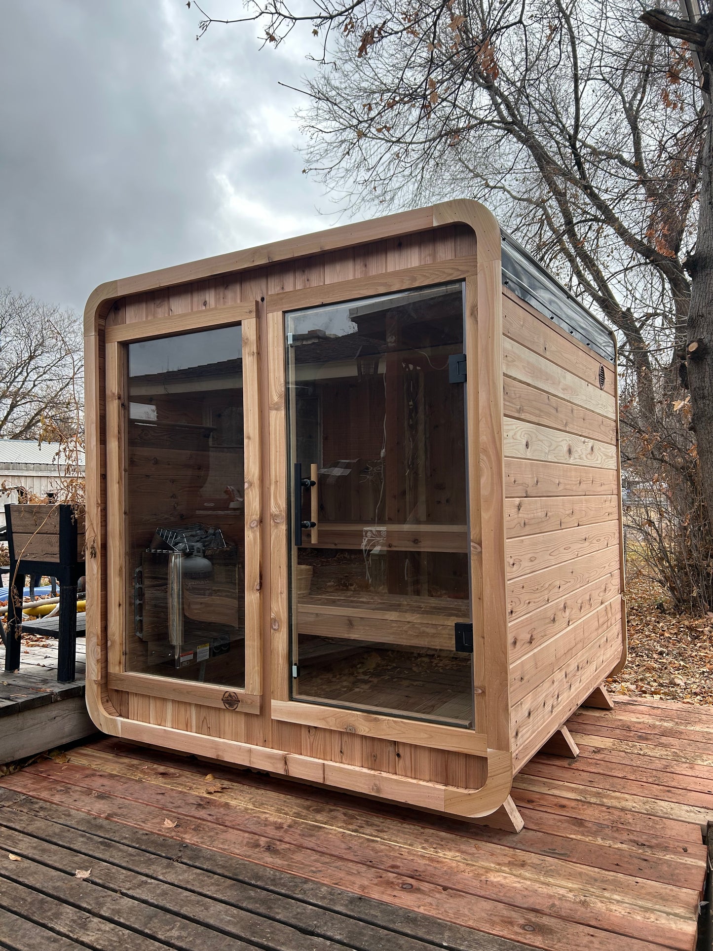 The Blazin Cube Sauna (6 person)
