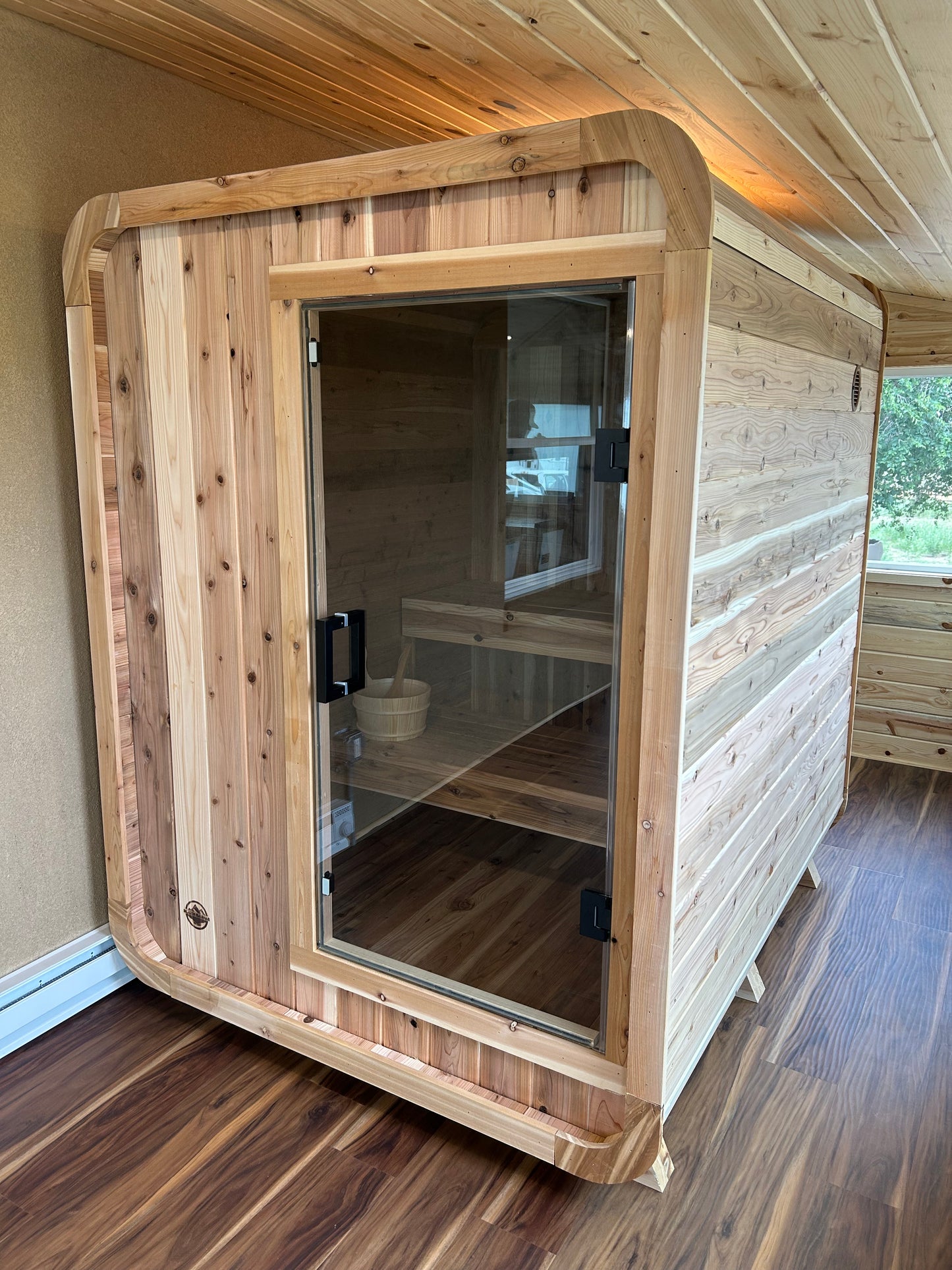 The 4 Person Blazin Sauna Pod