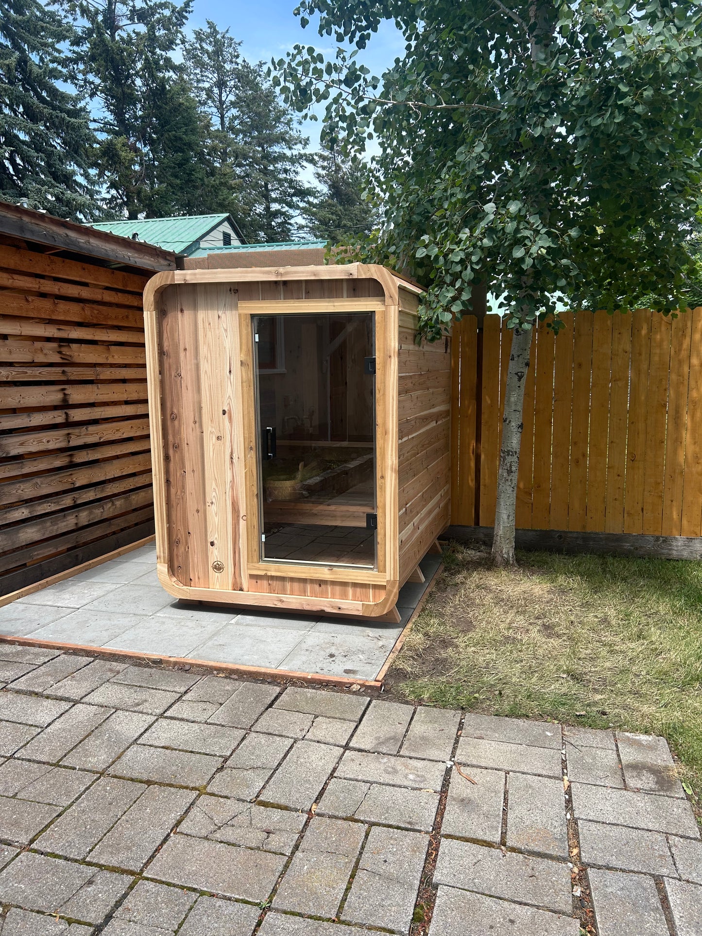 The 4 Person Blazin Sauna Pod