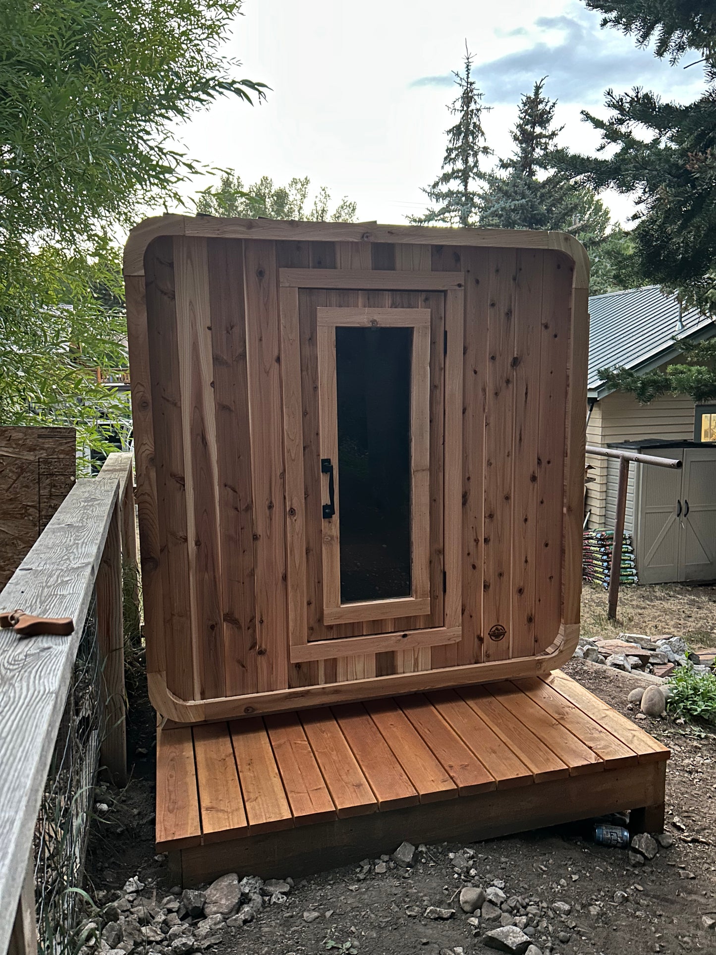The Blazin Cube Sauna (6 person)